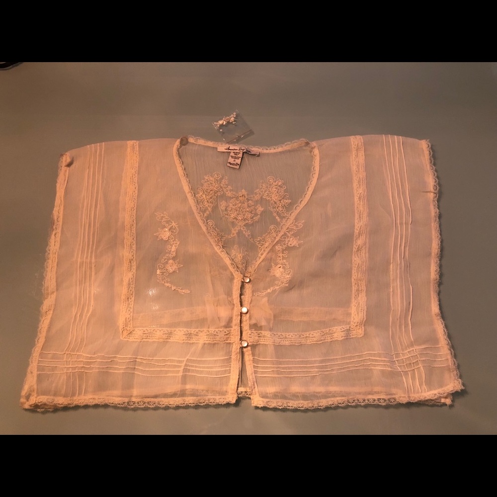 American Rag lace top - Picture 4 of 7